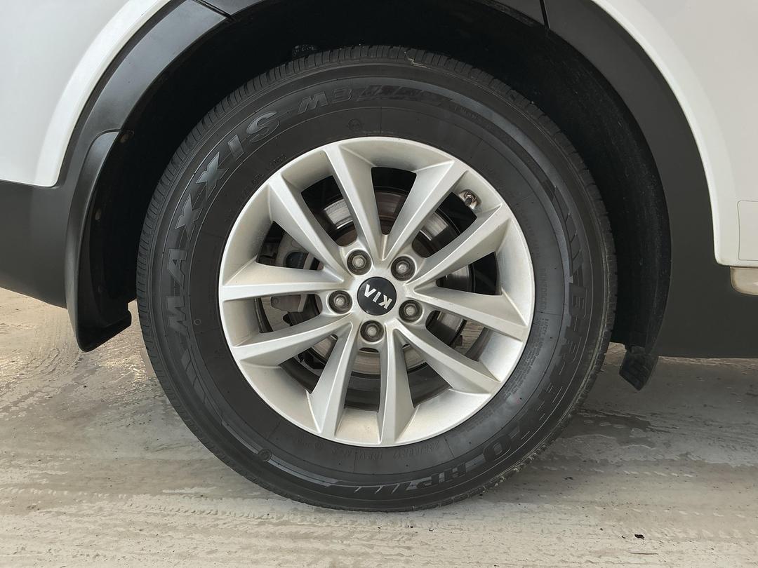 Photo '12' of KIA Sorento