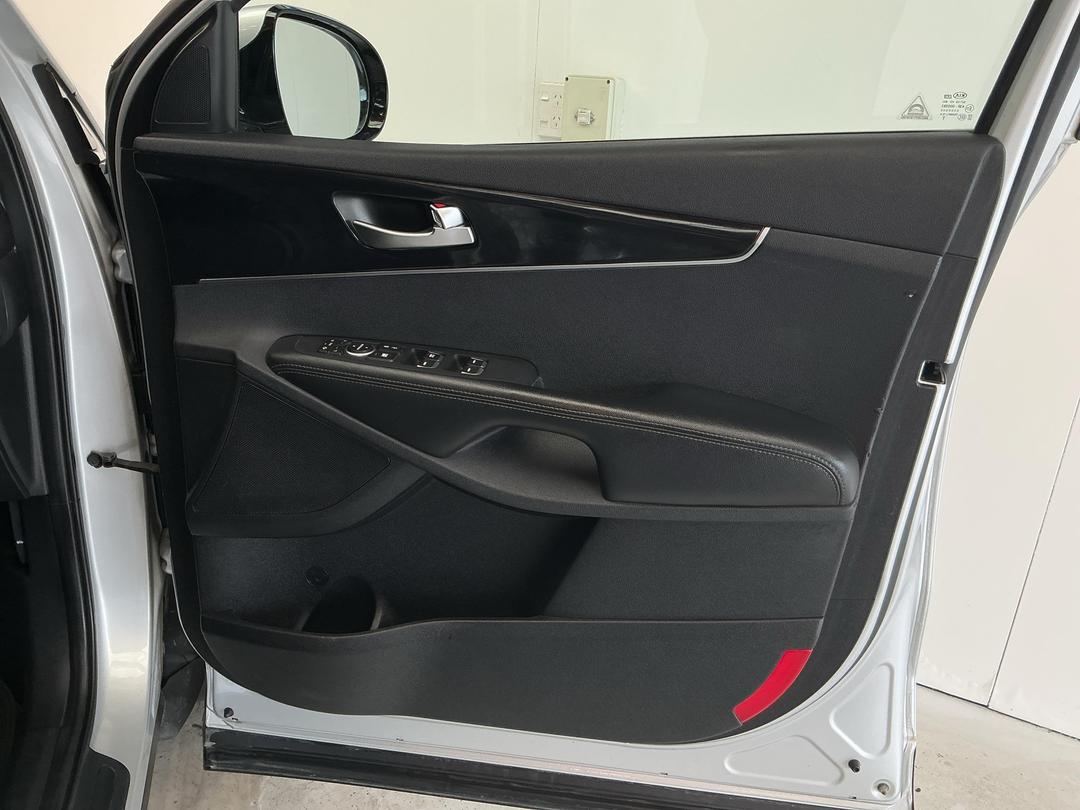 Photo '15' of KIA Sorento
