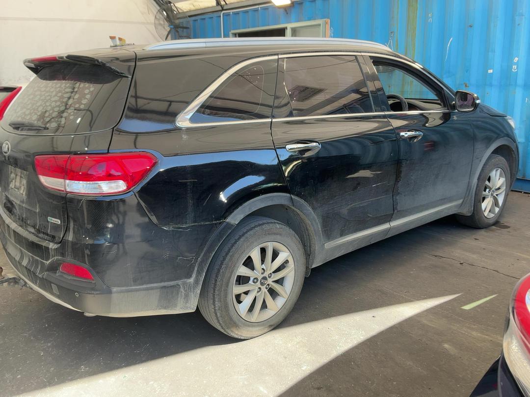 Photo '5' of KIA Sorento LX