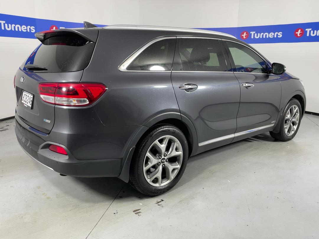 Photo '7' of KIA Sorento