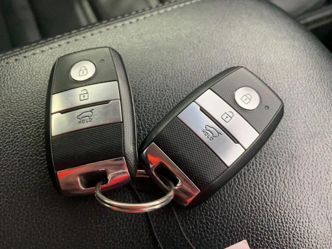 Photo '22' of KIA Sorento
