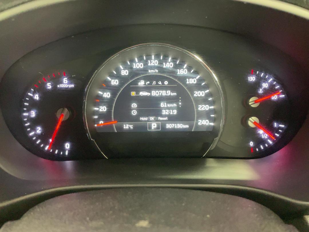 Photo '21' of KIA Sorento