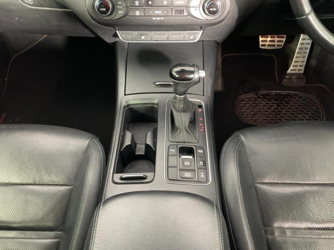 Photo '18' of KIA Sorento