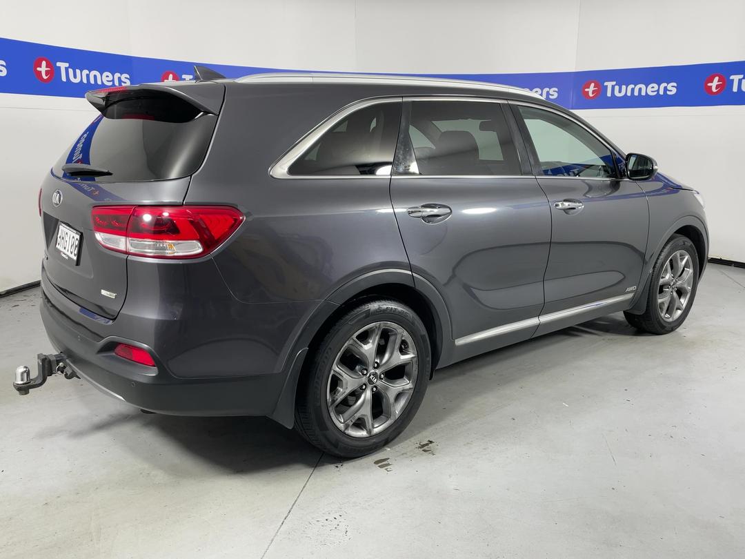 Photo '7' of KIA Sorento