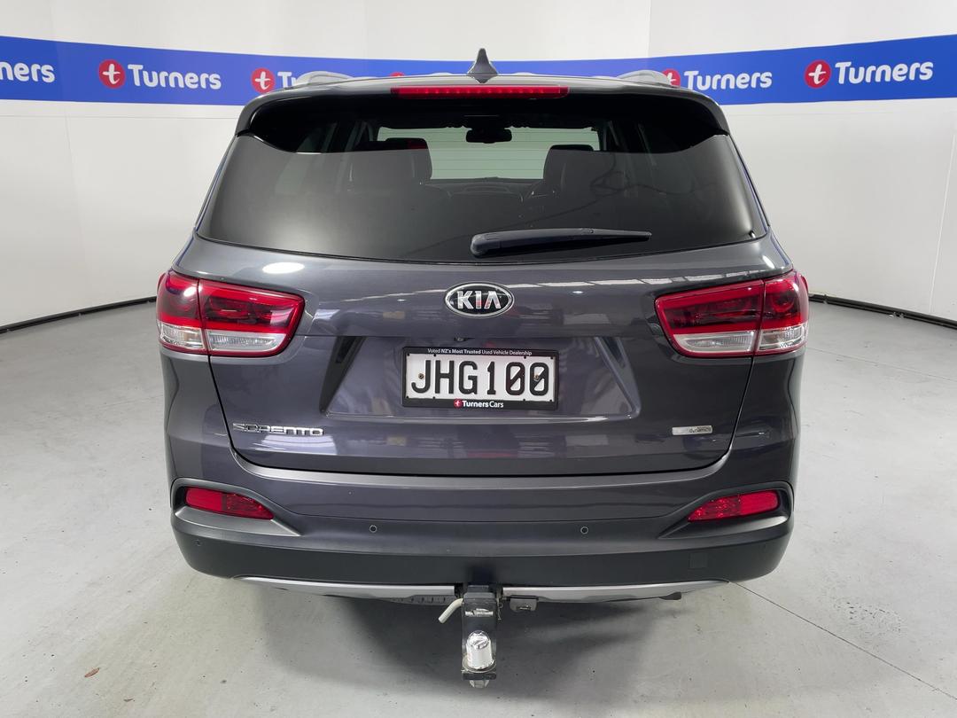 Photo '6' of KIA Sorento