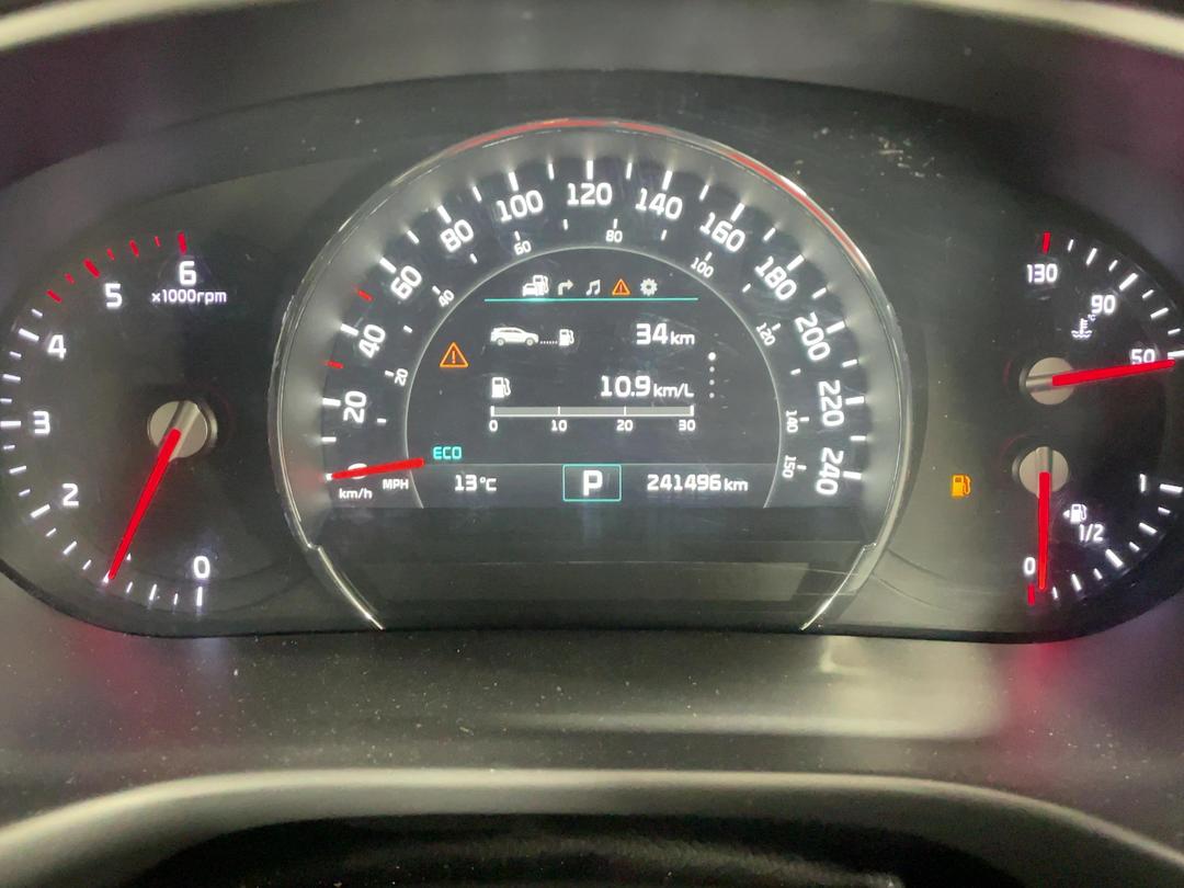 Photo '21' of KIA Sorento