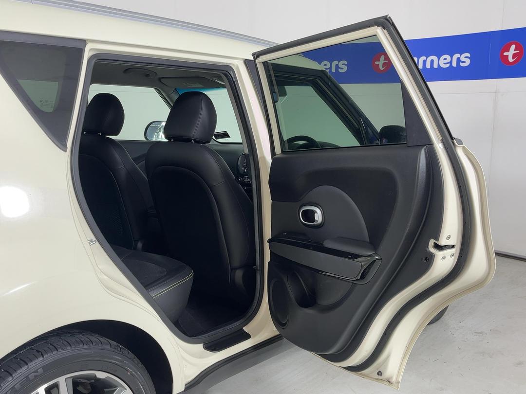 Photo '19' of KIA Soul