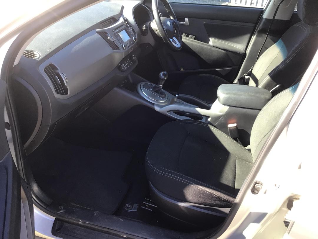 Photo '11' of KIA Sportage Urban SX