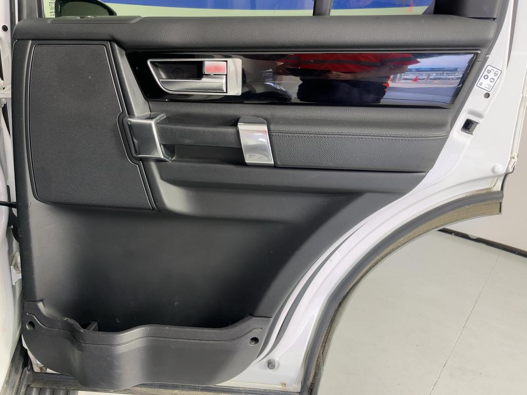 Photo '19' of Land Rover Discovery