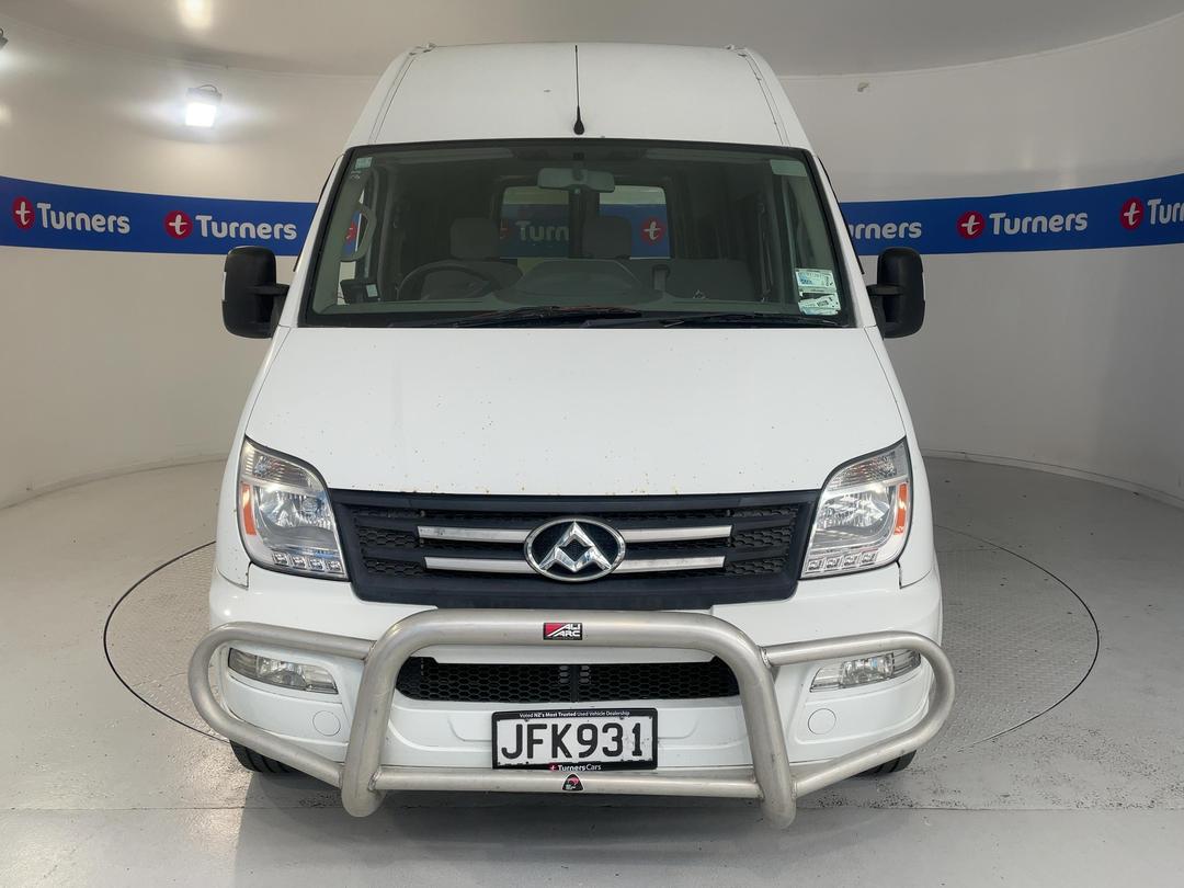 Photo '2' of LDV V80