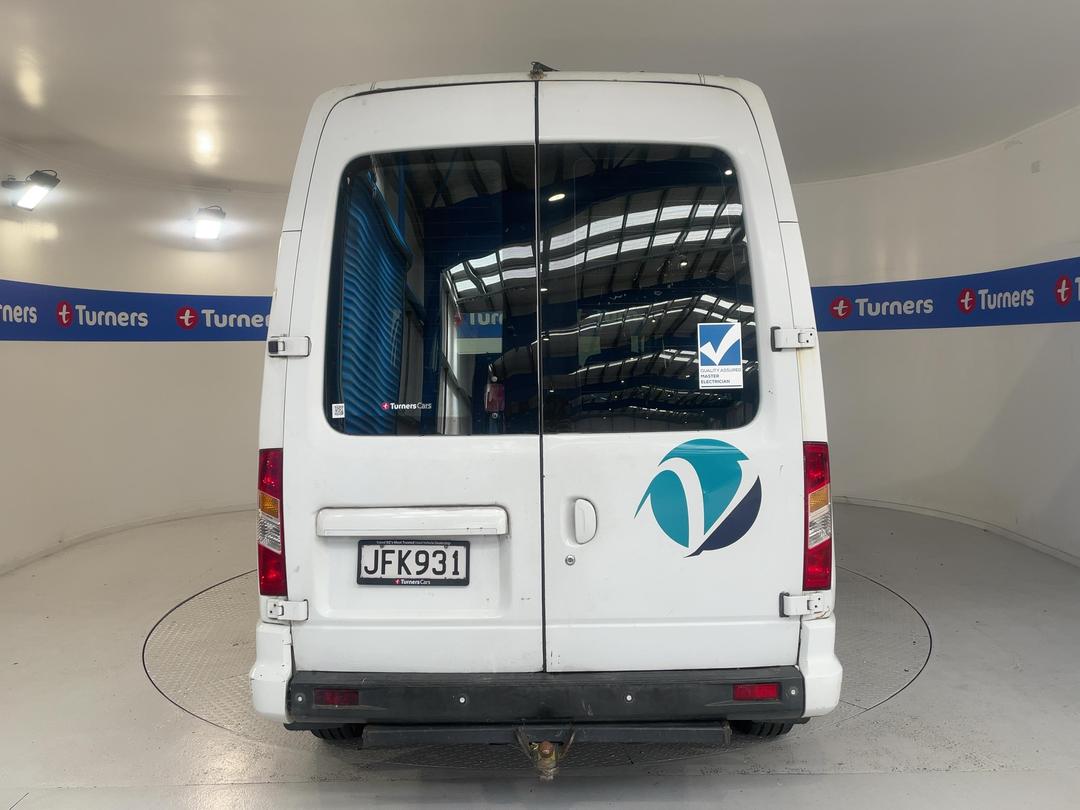 Photo '6' of LDV V80