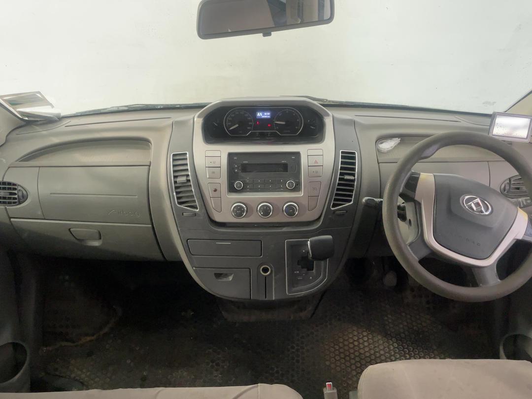Photo '17' of LDV V80