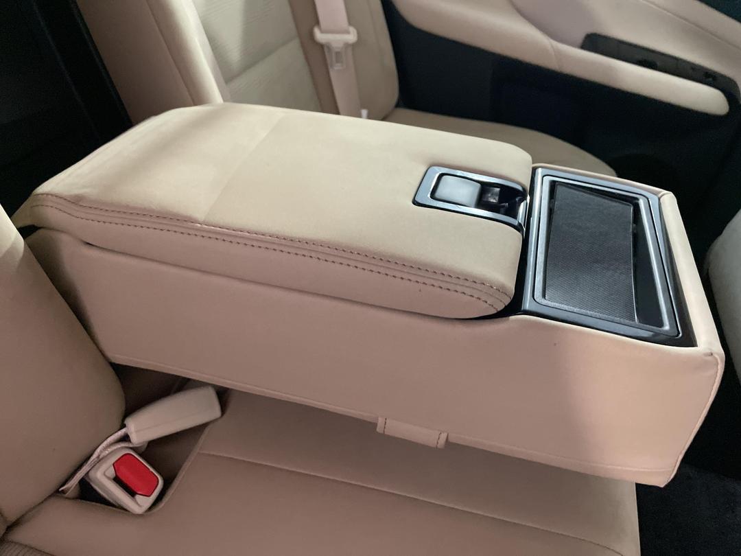 Photo '23' of Lexus GS300H