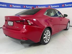 Photo '7' of Lexus IS350