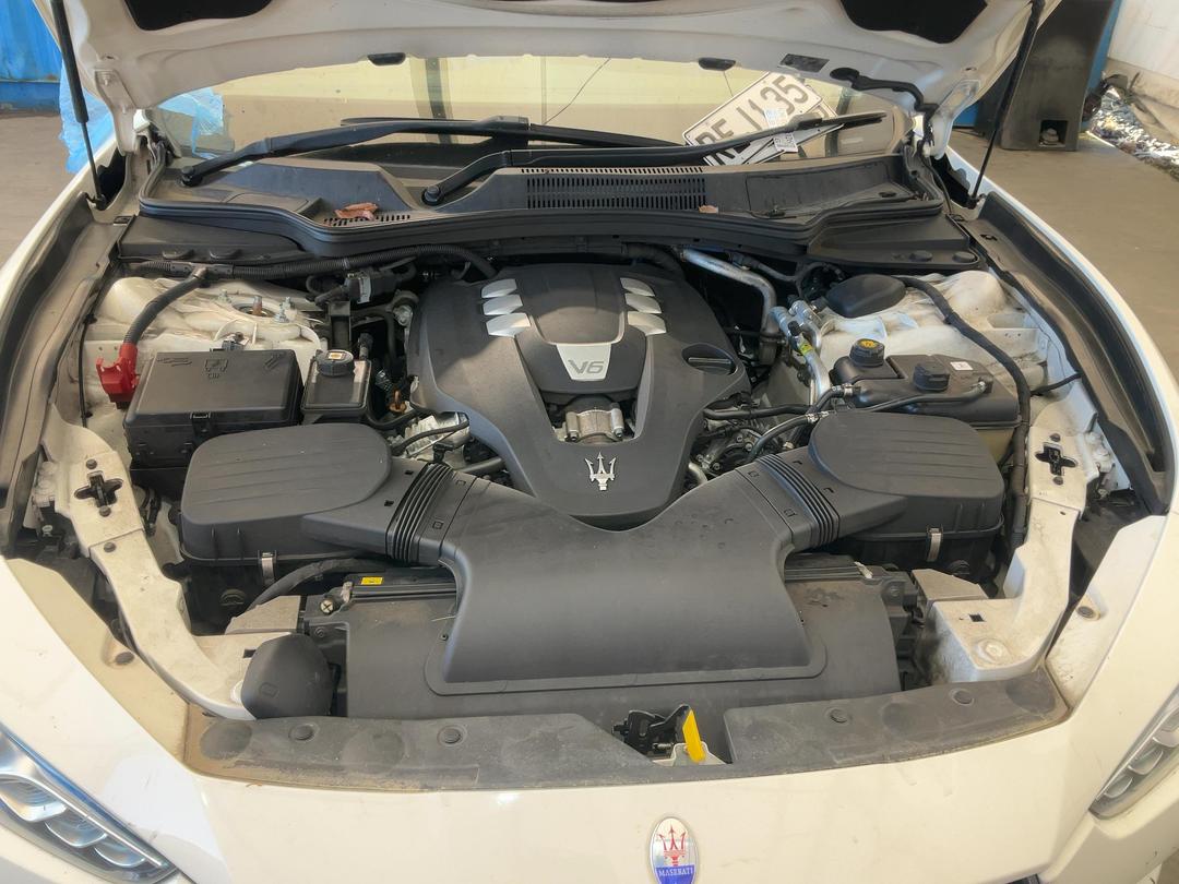 Photo '24' of Maserati Ghibli Photo '24' of Maserati Ghibli