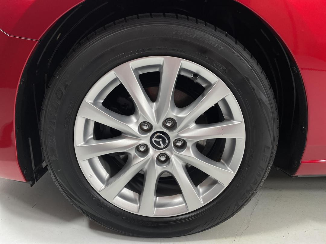 Photo '10' of Mazda Atenza