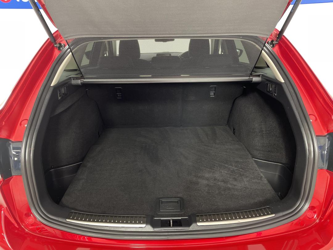 Photo '14' of Mazda Atenza