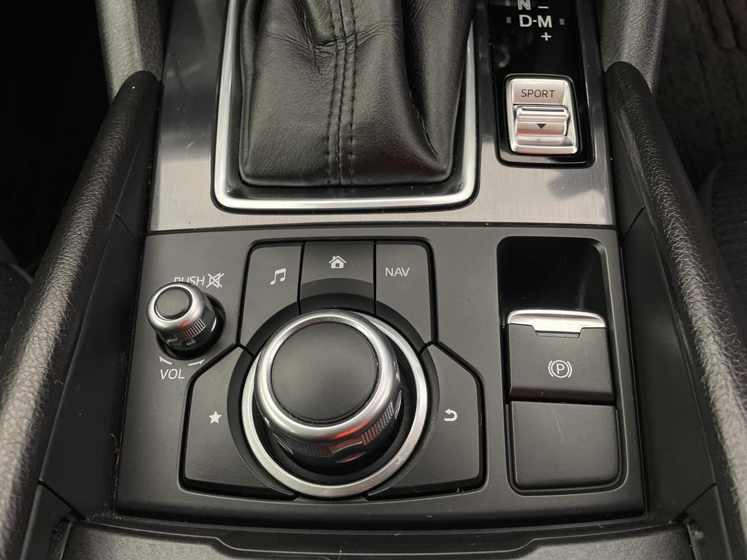 Photo '26' of Mazda Atenza