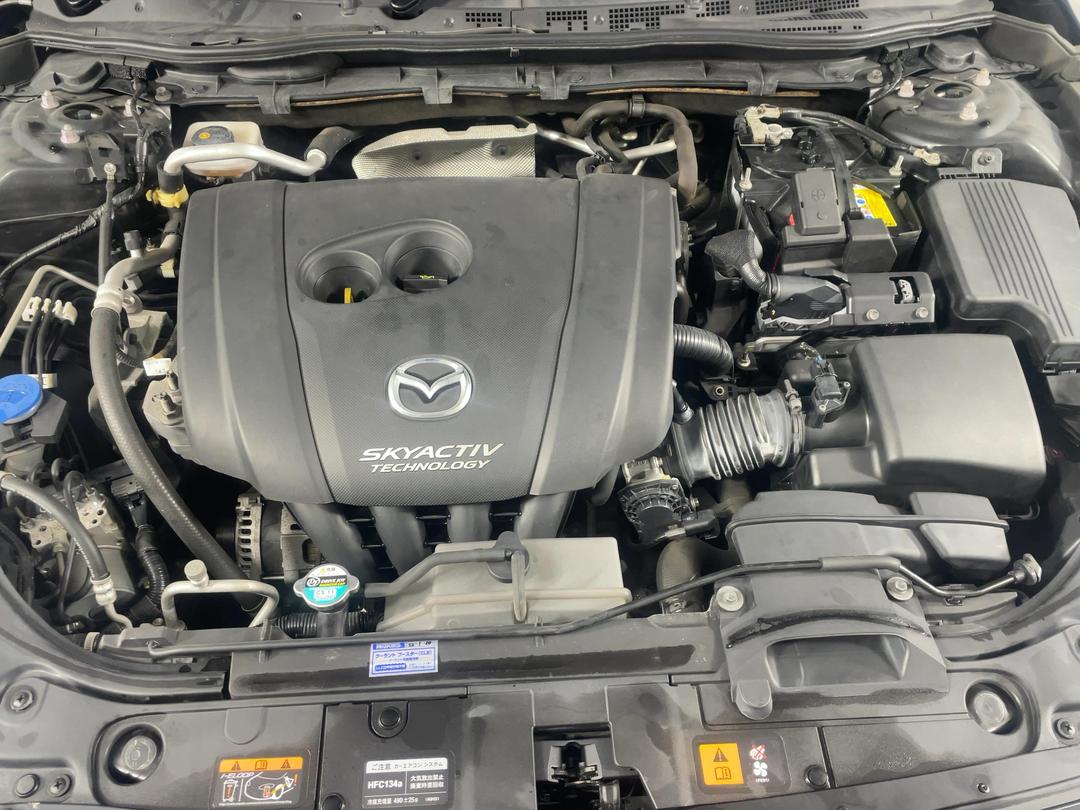 Photo '13' of Mazda Atenza
