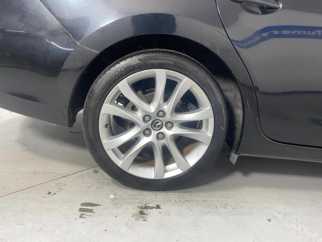 Photo '12' of Mazda Atenza