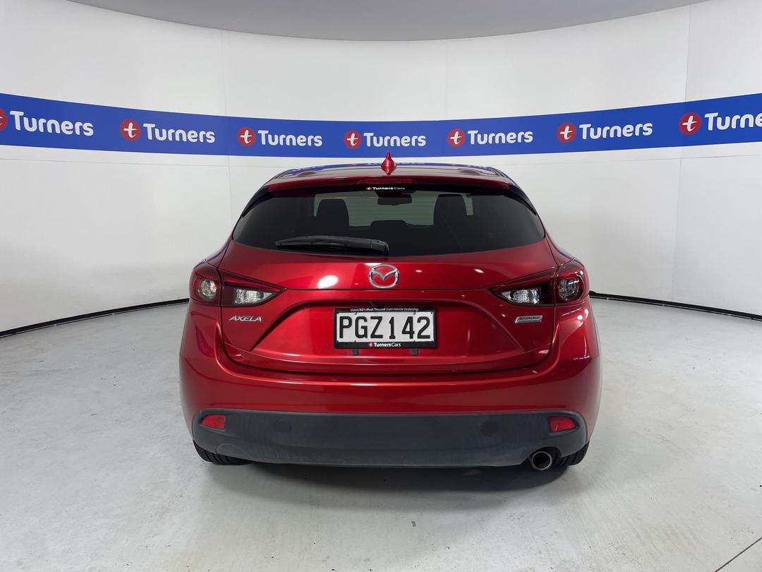 Photo '6' of Mazda Axela