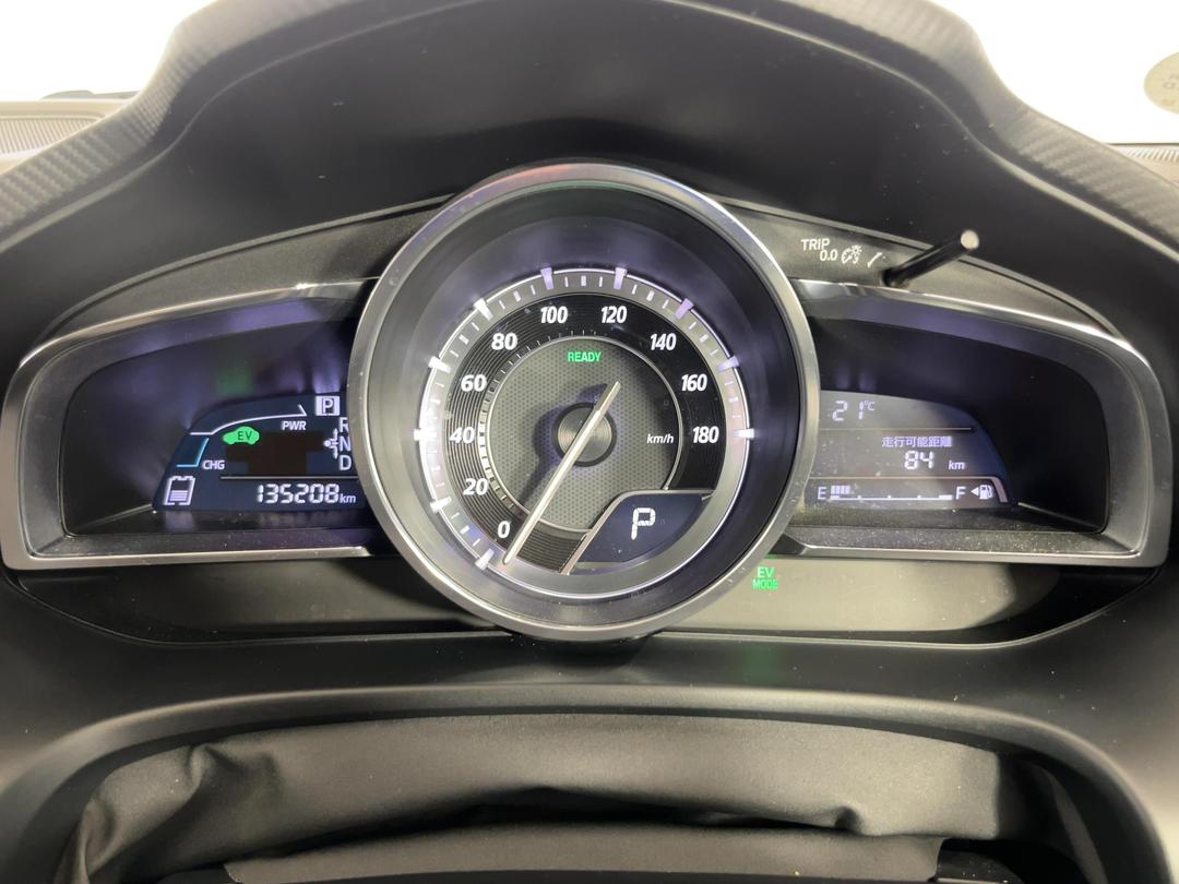 Photo '21' of Mazda Axela