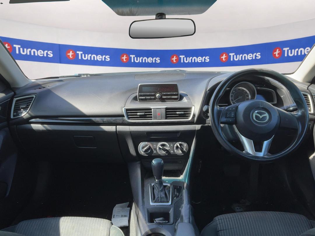 Photo '15' of Mazda Axela Photo '15' of Mazda Axela
