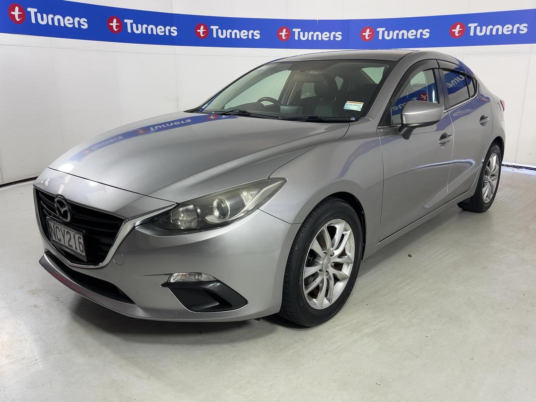 Photo '4' of Mazda Axela