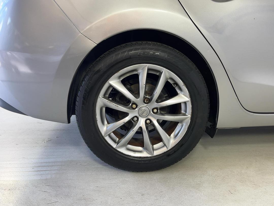 Photo '12' of Mazda Axela