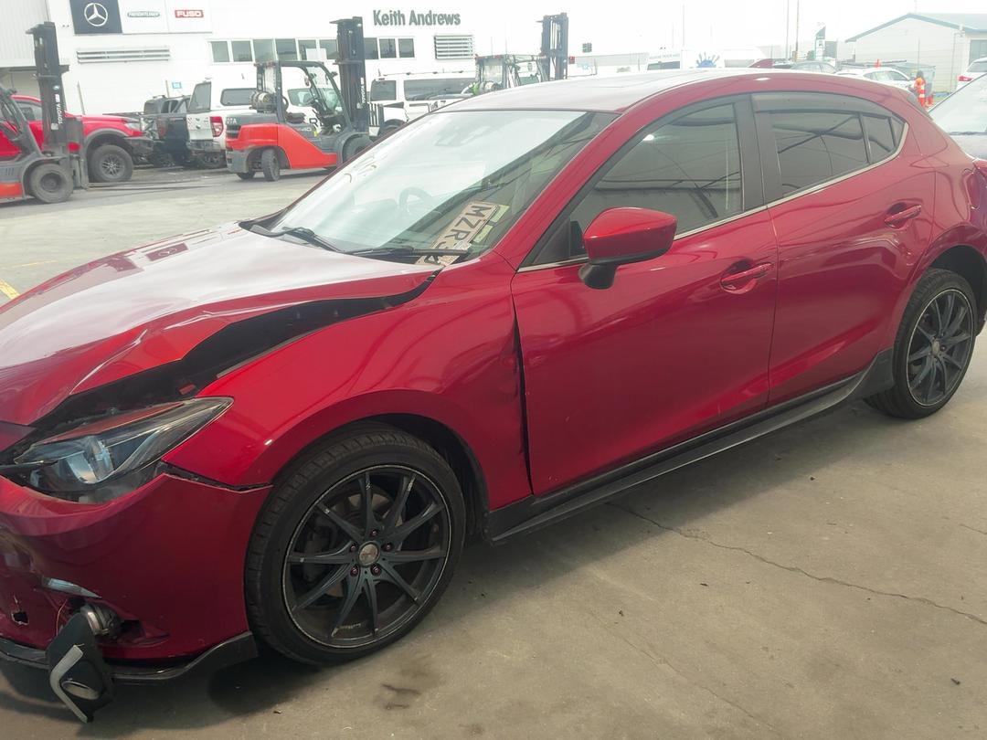 Photo '3' of Mazda Axela Photo '3' of Mazda Axela
