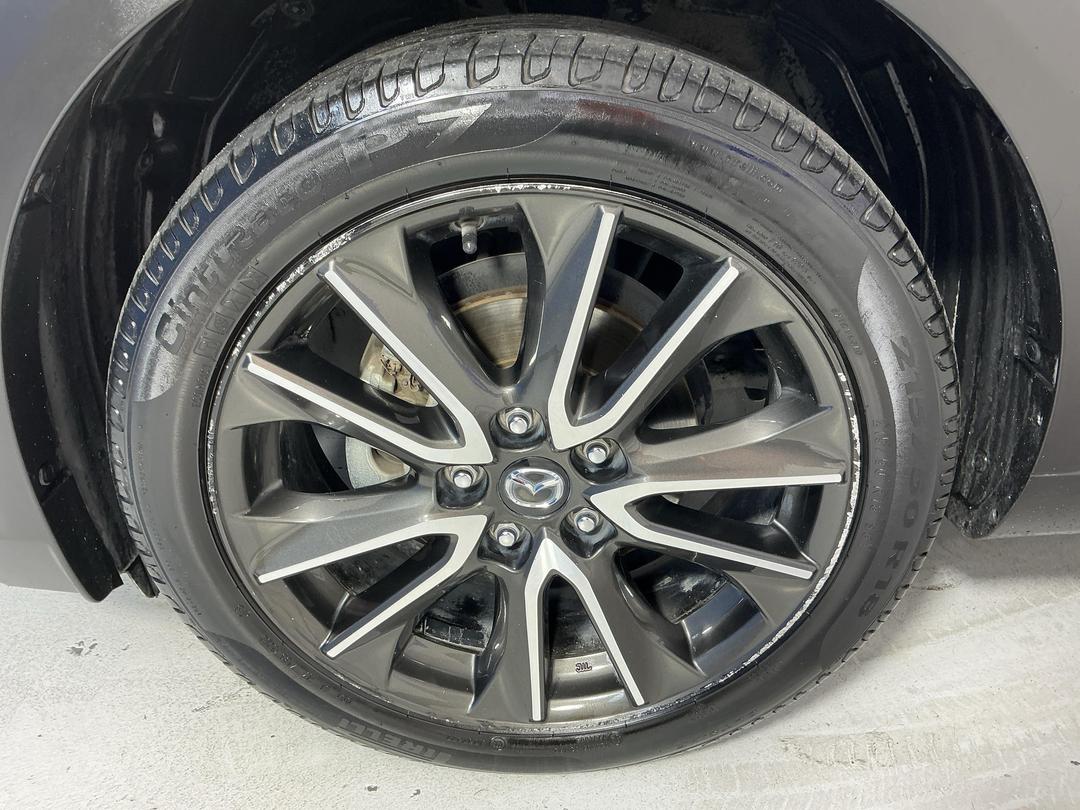 Photo '10' of Mazda CX-3