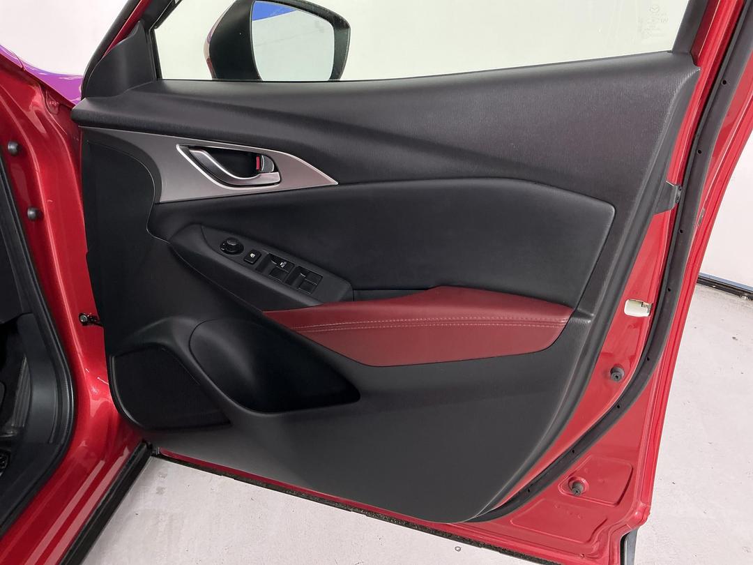 Photo '15' of Mazda CX-3