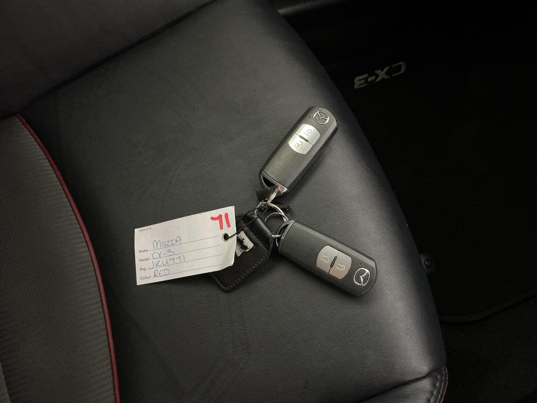 Photo '22' of Mazda CX-3