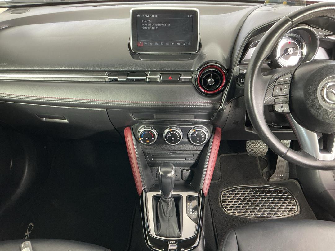 Photo '18' of Mazda CX-3