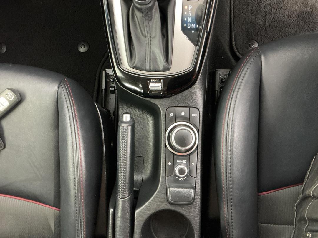 Photo '23' of Mazda CX-3