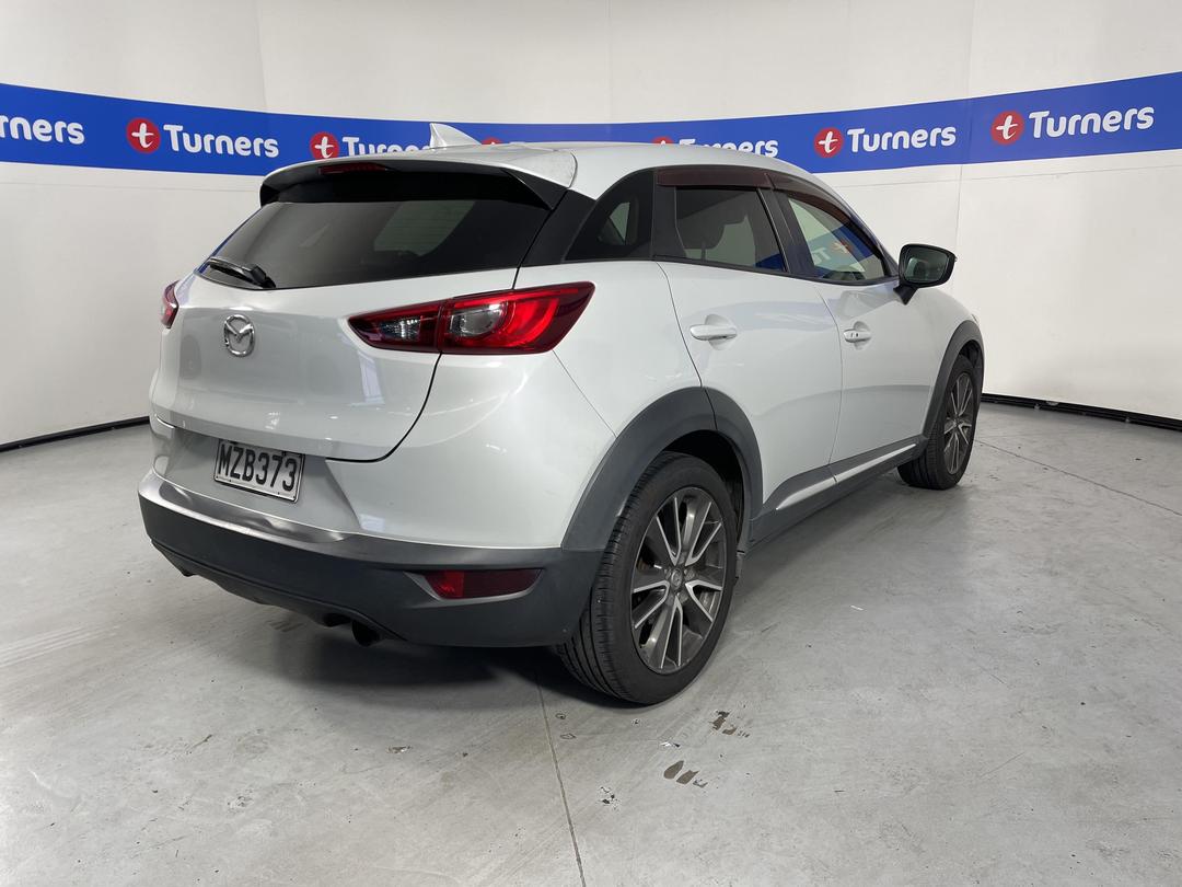 Photo '7' of Mazda CX-3