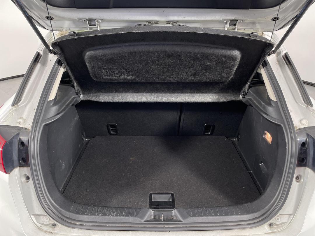 Photo '14' of Mazda CX-3