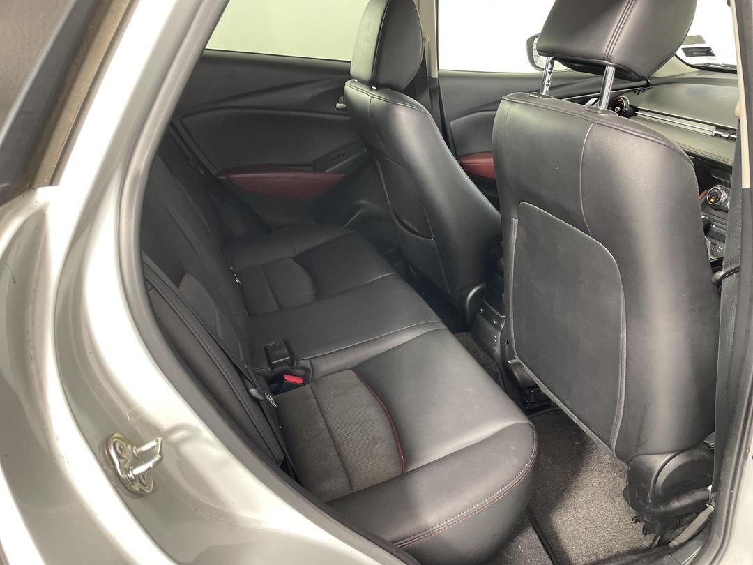 Photo '20' of Mazda CX-3