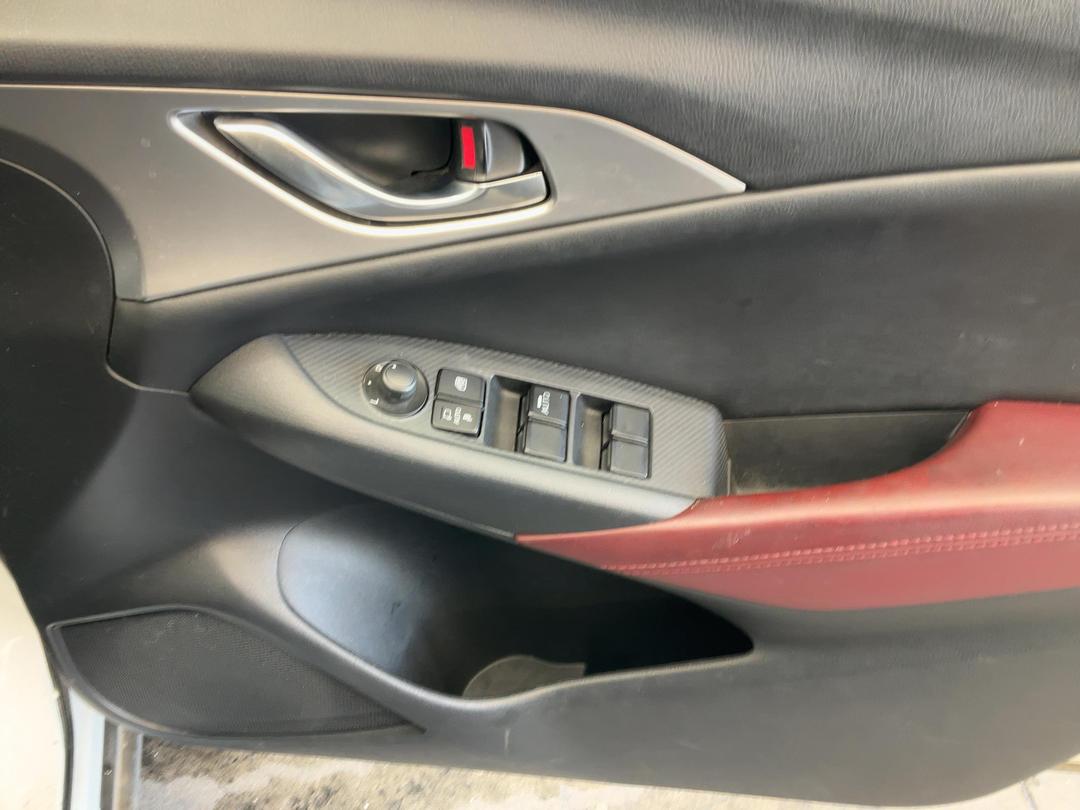 Photo '8' of Mazda CX-3 Photo '8' of Mazda CX-3