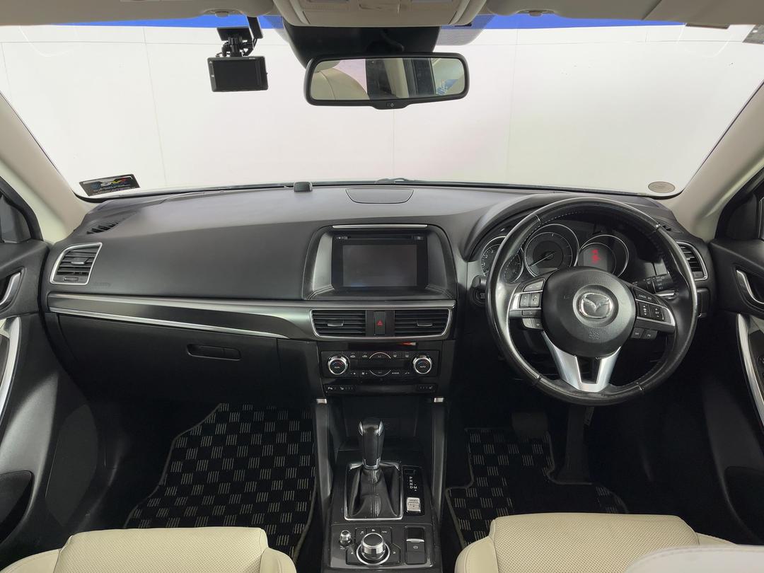 Photo '17' of Mazda CX-5