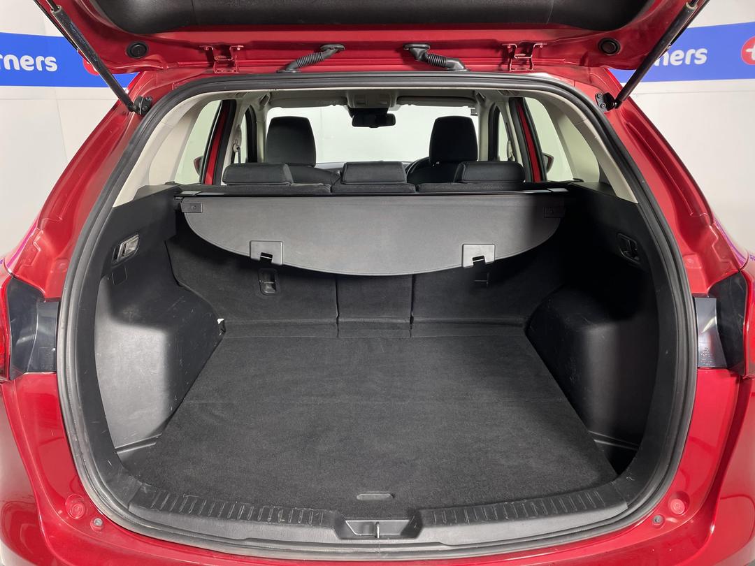 Photo '14' of Mazda CX-5