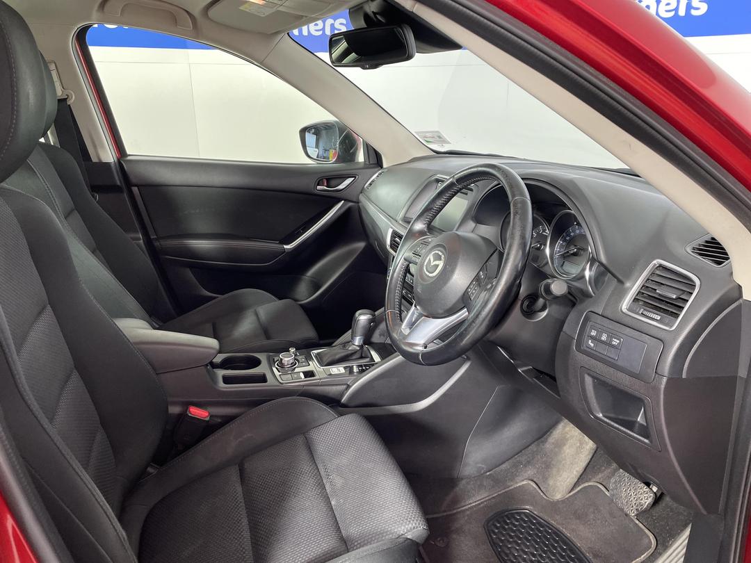 Photo '16' of Mazda CX-5