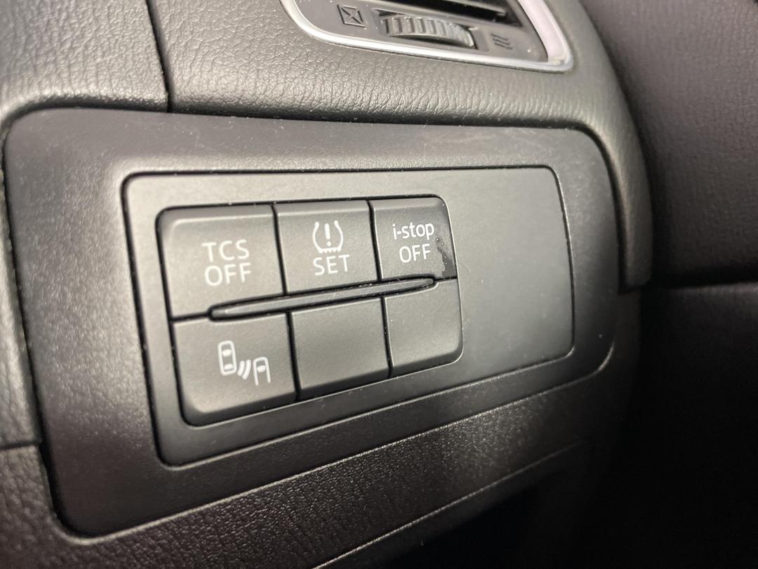 Photo '29' of Mazda CX-5