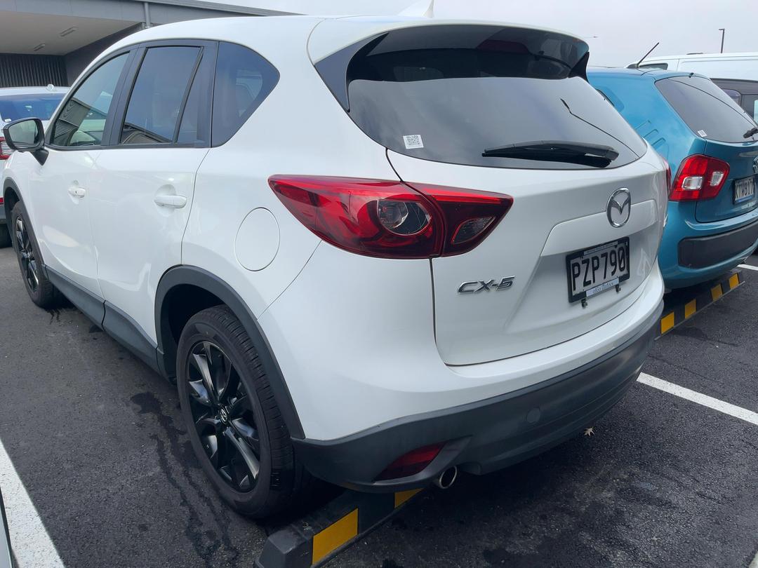 Photo '5' of Mazda CX-5