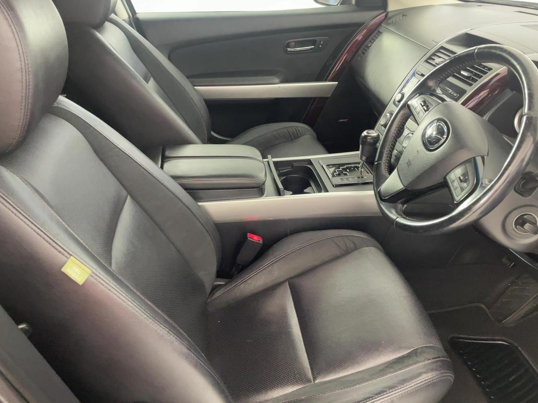 Photo '16' of Mazda CX-9
