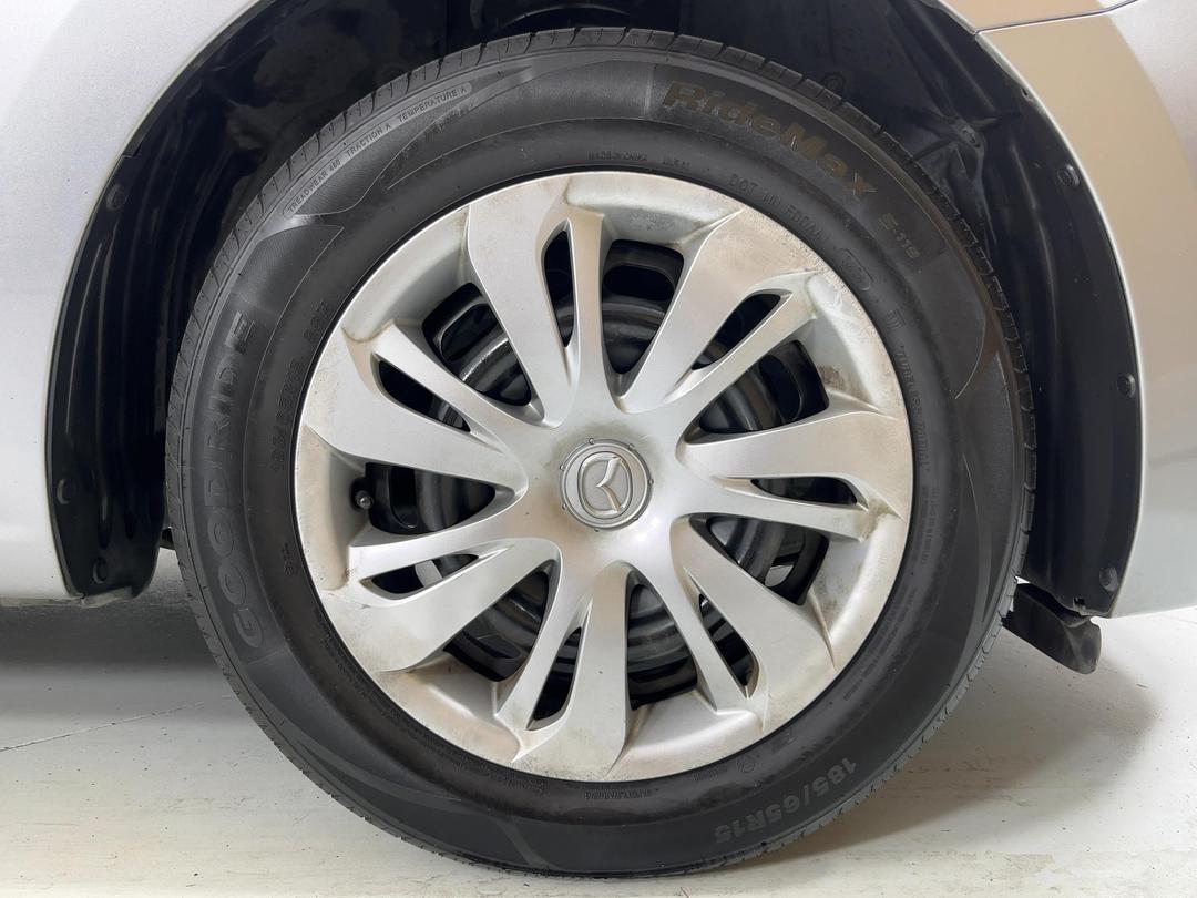 Photo '9' of Mazda Demio