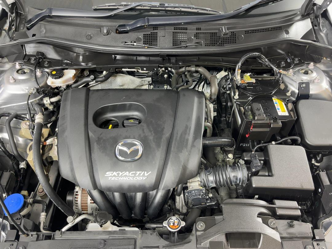 Photo '13' of Mazda Demio