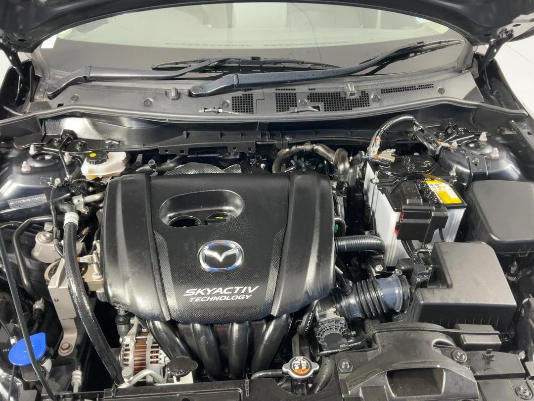Photo '13' of Mazda Demio