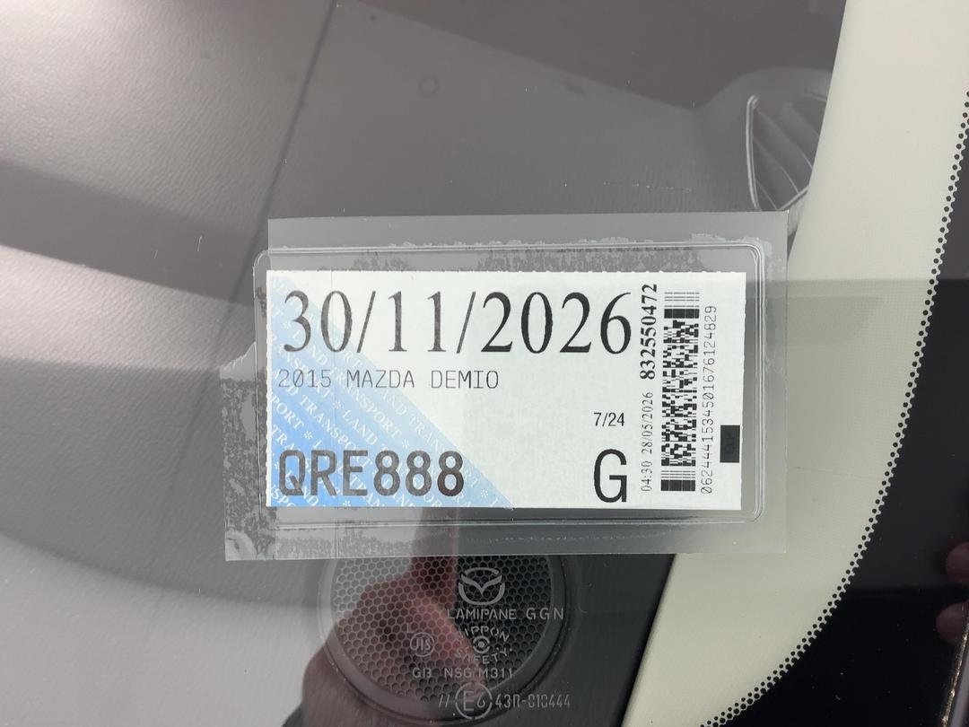 Photo '27' of Mazda Demio