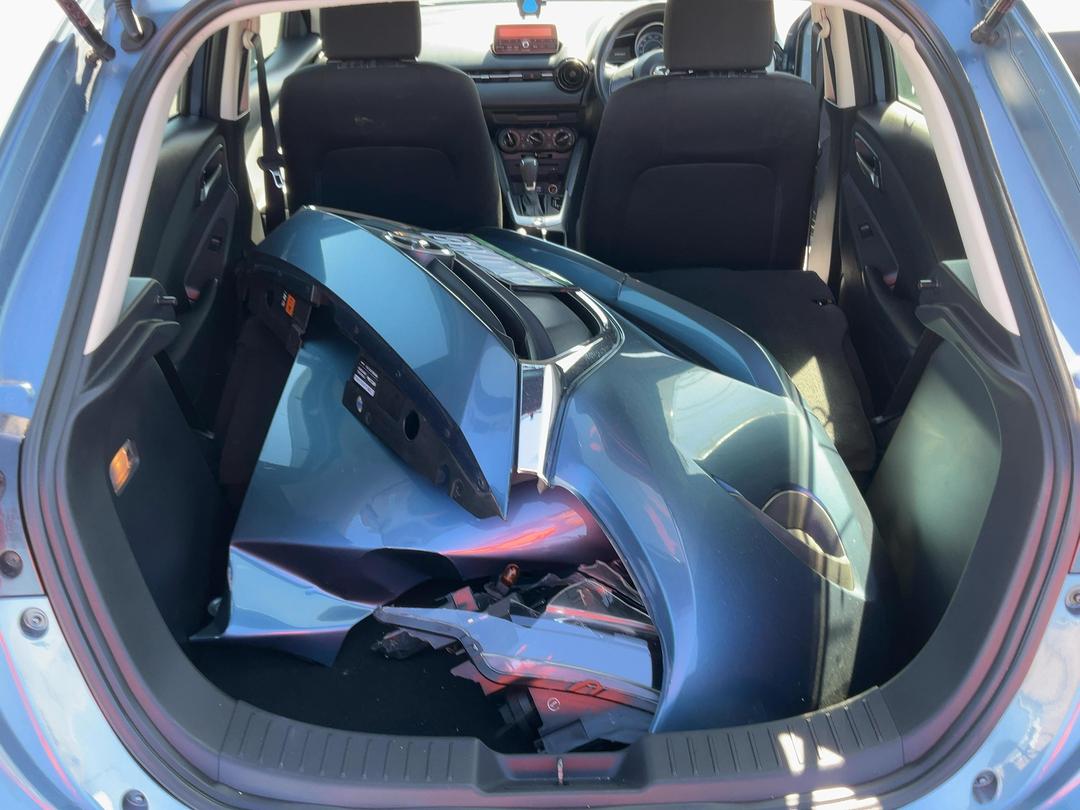 Photo '15' of Mazda Demio